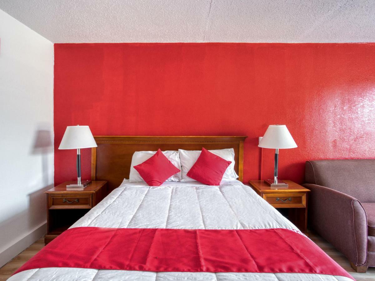 Oyo Hotel Columbia Sc West West Columbia Ngoại thất bức ảnh